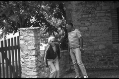 img043