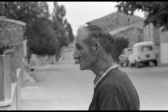 img048