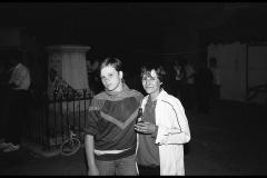 img049